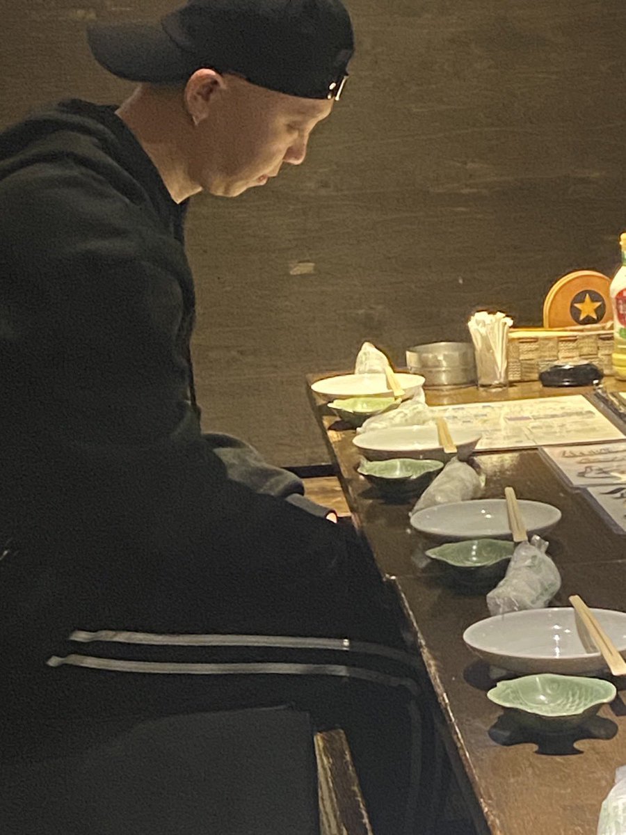 mtymt_27's tweet photo. 宴会出席したらみんなにドタキャンされた😢 https://t.co/3sw1Mz5uZN