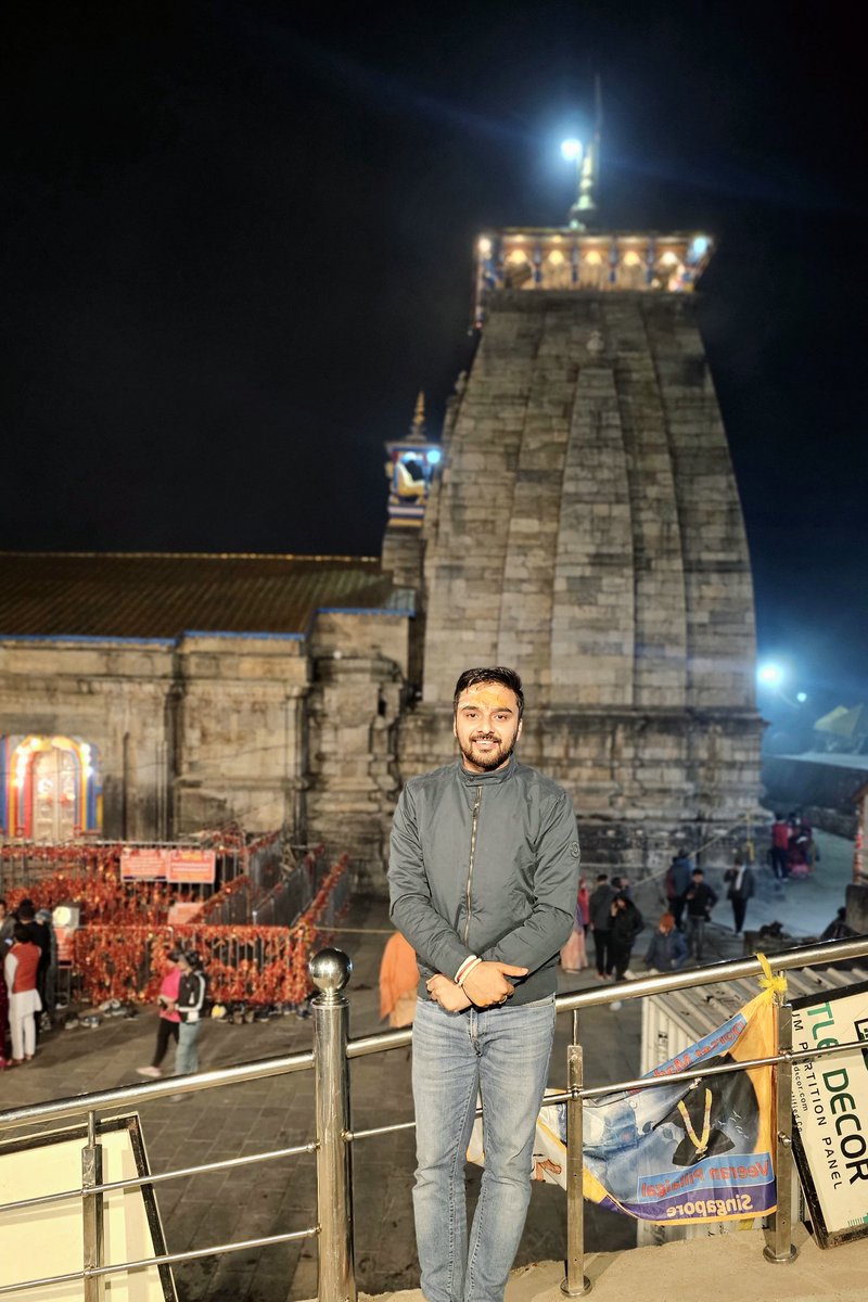 Shivang Agarwal (@shivang4bharat) on Twitter photo рд╢реНрд░реА рдХреЗрджрд╛рд░ рдирдорд╛рдореНрдпрд╣рдореНред
рдЖрдЬ рдкреНрд░рд╛рддрдГ рд╢реНрд░реА рдХреЗрджрд╛рд░рдирд╛рде рдзрд╛рдо рдореЗрдВ рдмрд╛рдмрд╛ рдХреЗрджрд╛рд░ рдХреЗ рджрд░реНрд╢рди рд╡ рдкреВрдЬрди рдХрд░рдиреЗ рдХрд╛ рдкрд░рдо рд╕реМрднрд╛рдЧреНрдп рдкреНрд░рд╛рдкреНрдд рд╣реБрдЖред
#рдЬрдп_рд╢реНрд░реА_рдХреЗрджрд╛рд░ #kedarnath #kedarnathdham рд╢реНрд░реА рдХреЗрджрд╛рд░ рдирдорд╛рдореНрдпрд╣рдореНред
рдЖрдЬ рдкреНрд░рд╛рддрдГ рд╢реНрд░реА рдХреЗрджрд╛рд░рдирд╛рде рдзрд╛рдо рдореЗрдВ рдмрд╛рдмрд╛ рдХреЗрджрд╛рд░ рдХреЗ рджрд░реНрд╢рди рд╡ рдкреВрдЬрди рдХрд░рдиреЗ рдХрд╛ рдкрд░рдо рд╕реМрднрд╛рдЧреНрдп рдкреНрд░рд╛рдкреНрдд рд╣реБрдЖред
#рдЬрдп_рд╢реНрд░реА_рдХреЗрджрд╛рд░ #kedarnath #kedarnathdham