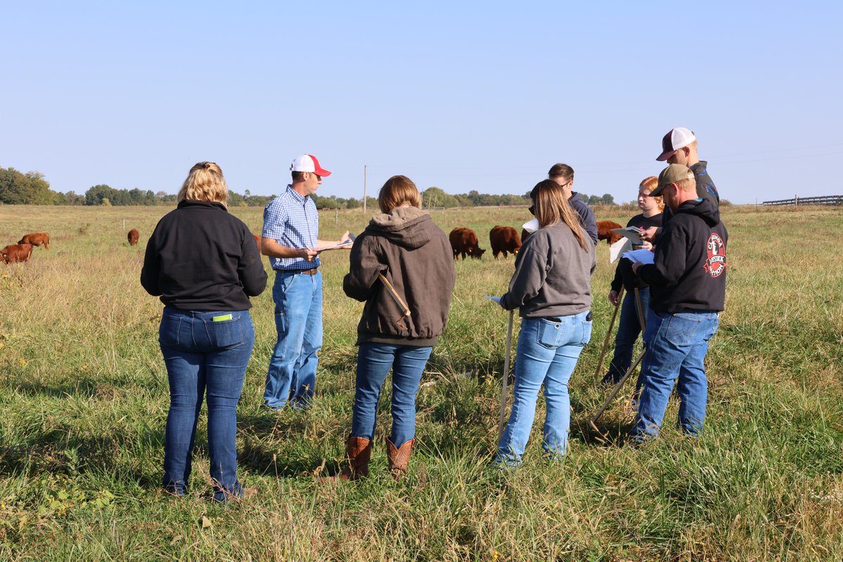MU_NMREEC's tweet photo. Not all classrooms have four walls and field trips aren't just for kids. 2024 Grazing School Training is complete and the "students" are ready to serve their local cattle producers with knowledge on grazing economics, grazing system designs, and evaluation of forage availability. https://t.co/hYCniN5l1j