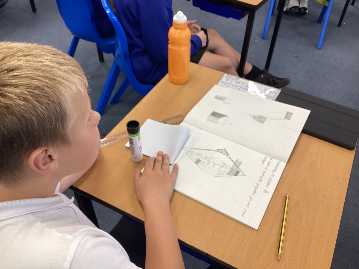 mattarnclass6's tweet photo. Continuing our architecture unit, we learnt how to draw our local mosque using two-point perspective. It was a challenge using our maths knowledge of parallel and perpendicular lines but we are so proud of how they turned out. https://t.co/rSRcK880jJ