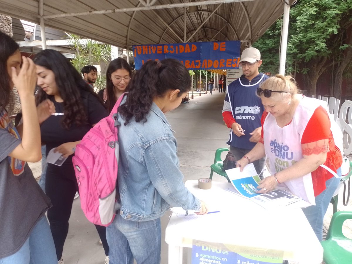 Jornada Nacional contra el DNU 70/23 en la Universidad de Santiago del Estero