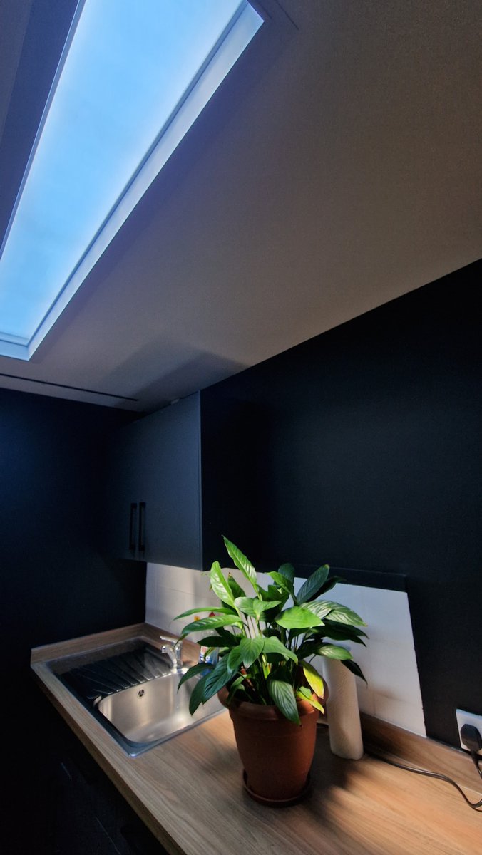 The artificial daylighting updates in the office coming to completion, this is the Z-window 1500 just installed over our kitchen area... 
#artificialdaylight #skylight #artificialskylight #Biodynamiclighting #sunsky #Circadianlighting