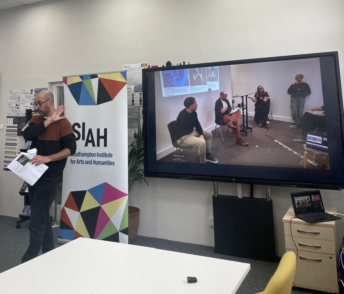 Southampton Institute for Arts and Humanities tweet media