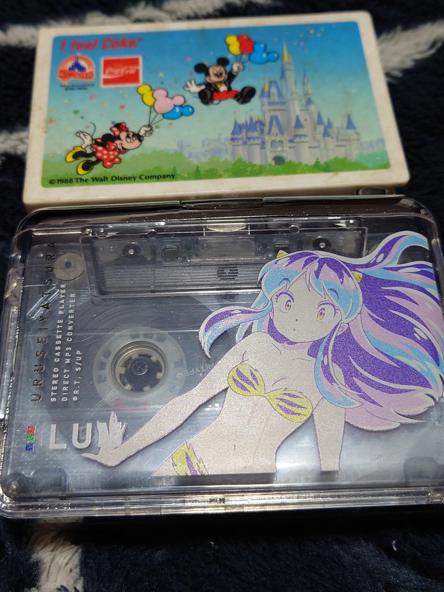 【本日23時までの販売】うる星やつら　カセットプレーヤー　おまけつき 本日23時までの販売】うる星やつら カセットプレーヤー おまけつき