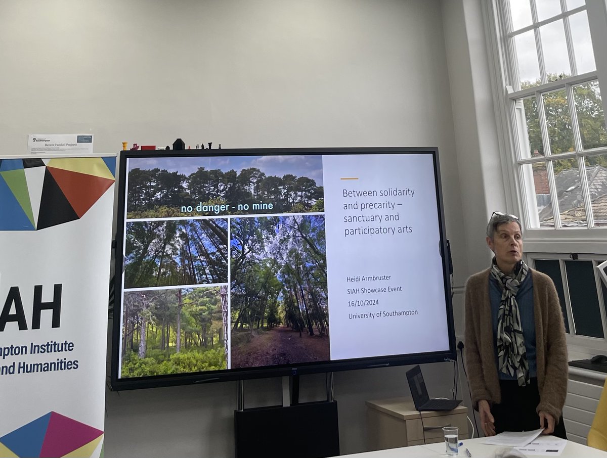 Soton_SIAH's tweet photo. @UoSLawSchool @FilmUoS @sotonarch @SotonEnglish @HumanitiesUoS 2/
Between Solidarity and Precarity – Sanctuary and Participatory Arts
Community Tracking of Coastal Artefact Movement at Happisburgh
Exploring Alternative Futures of Work with Women Entrepreneurs of SO14 @HistoryAtSoton 
Navajo Non-Binary and Queer Women in Contemporary Society https://t.co/sw9TkoaW6J