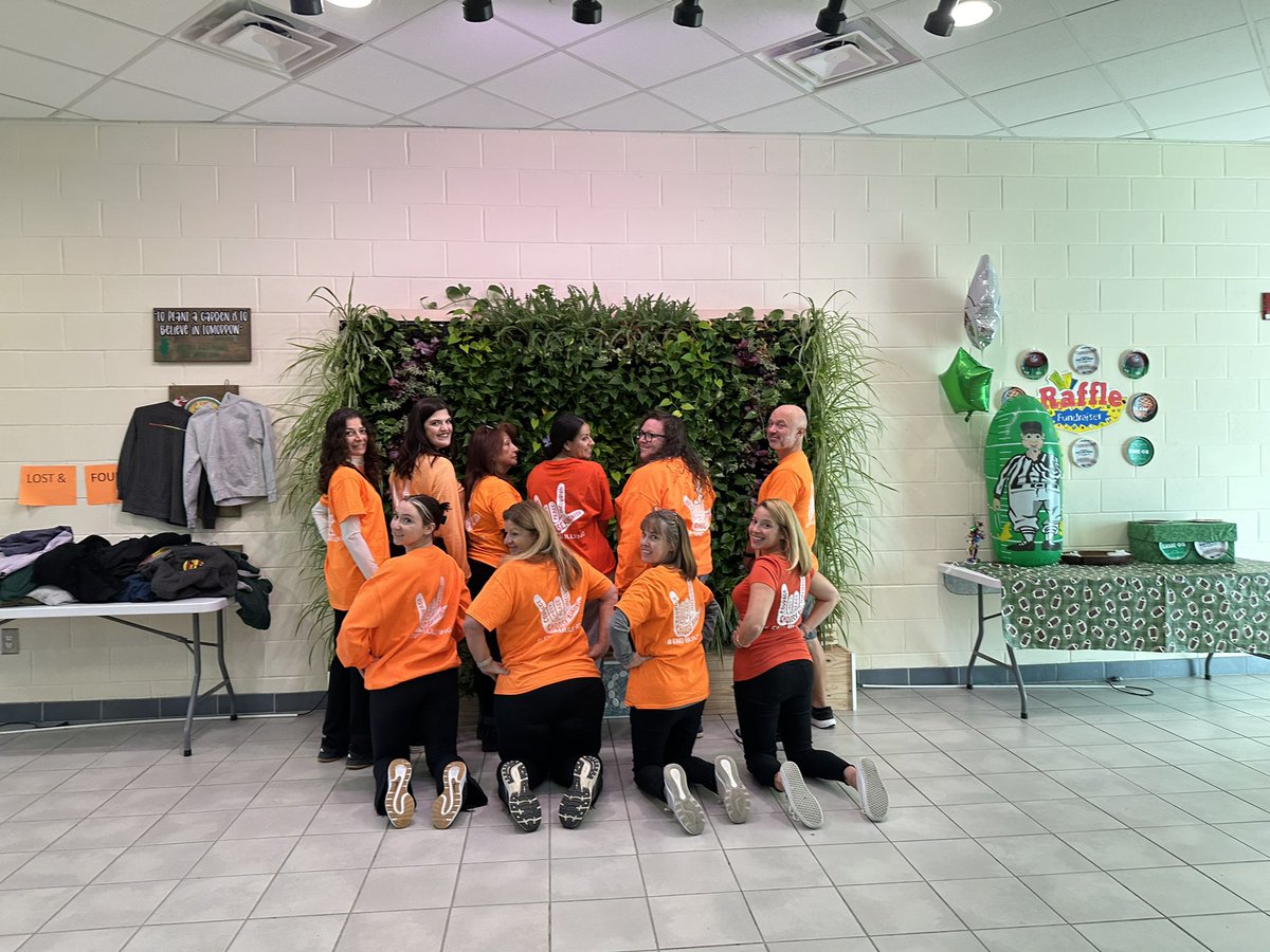 Unity Day <a href="/ElementaryGlc/">GLC Elementary</a> Specials Team style! 
#endbullying