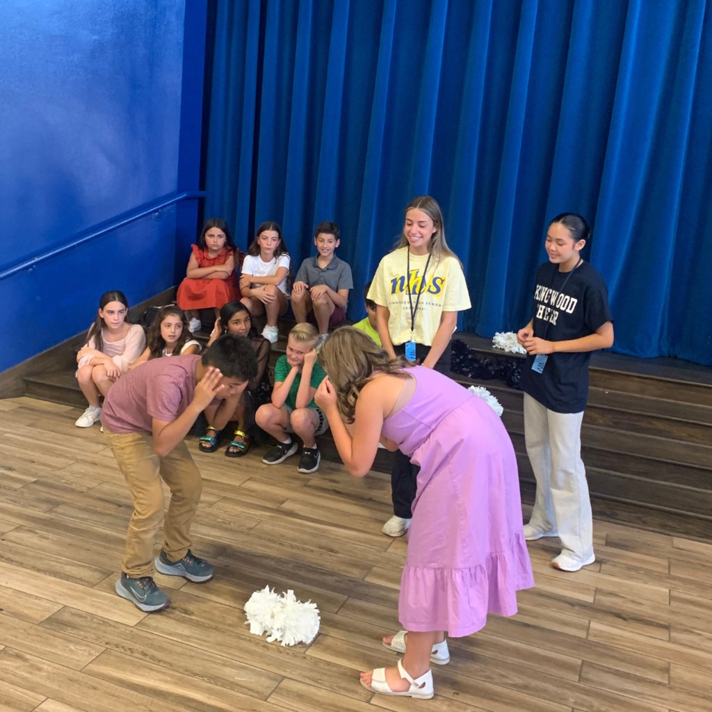 HumbleISD_SFE's tweet image. It's not only a great week to be a shark but this week it's even better because we get to celebrate being FUTURE MUSTANGS too!

#futuremustangweek #sfesharks #khsmustangs