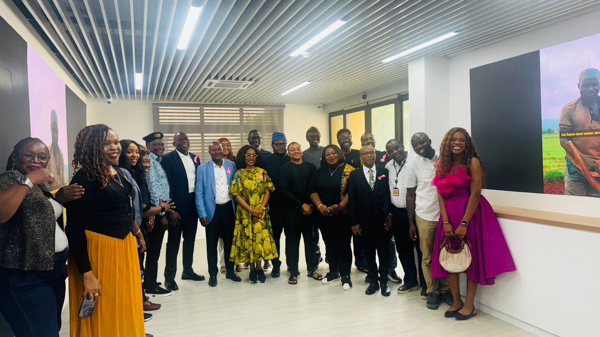 blackbhoy_'s tweet photo. Beautiful faces at the MTN 5G launch..
Fast, speedy and reliable network is coming? The only question is , are you ready?
#FutureWithMTNN
#MTNDigitalExperience https://t.co/fubomJkYQc