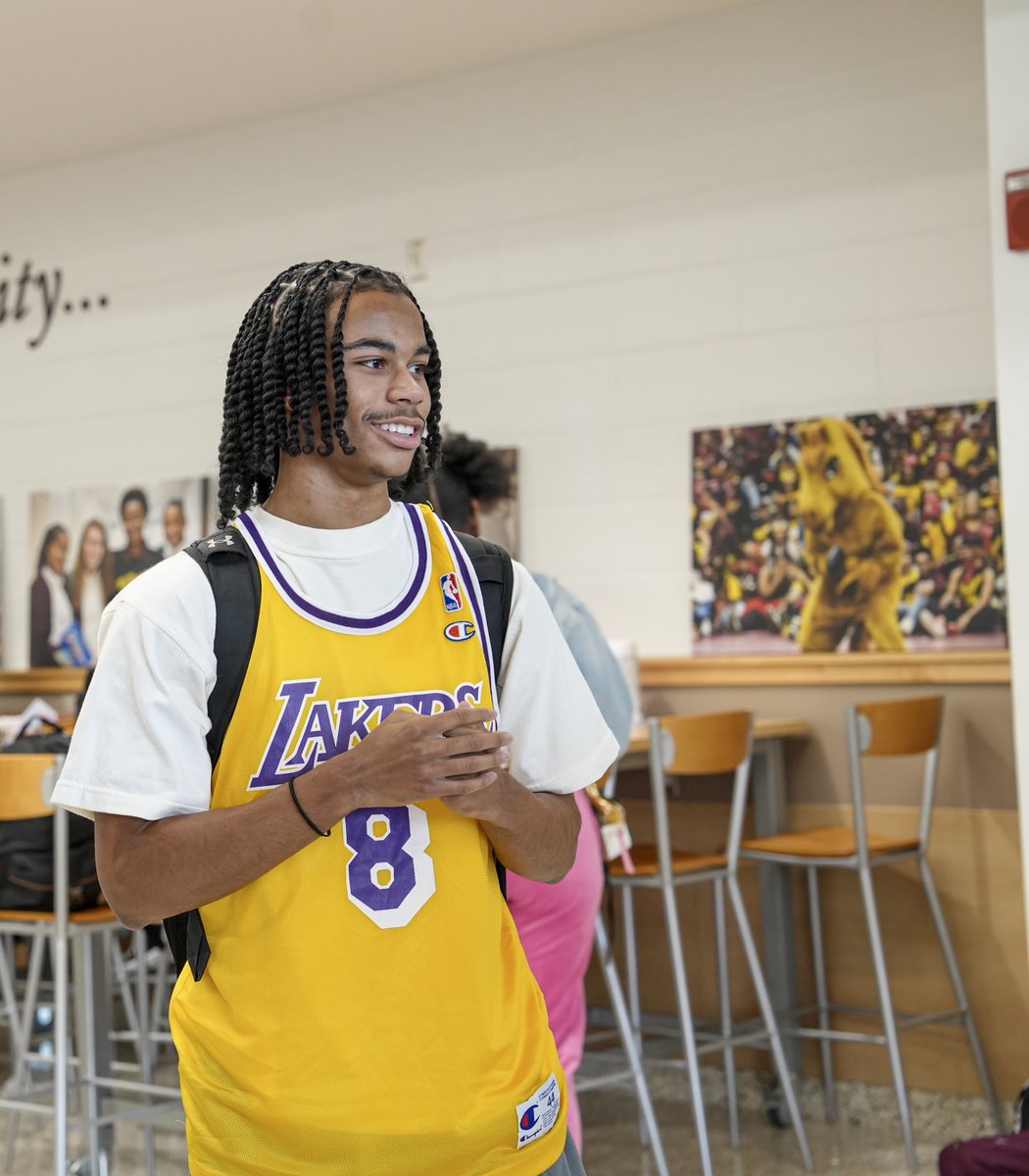 BMHSMustangs's tweet image. It's Spirit Week at Bishop McNamara! 🎉💛❤️ Yesterday, students celebrated Y@K Day with team jerseys, vibrant class colors, and lots of energy. The Mustang spirit is stronger than ever! 🐎 #SpiritWeek #BMHSCommunity #MustangPride #Y@KDay