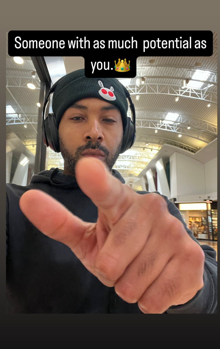 3 things I’ve never seen before…

Real life Dinosaurs Living.

Real Life Aliens not outside their human skin.

And the craziest one