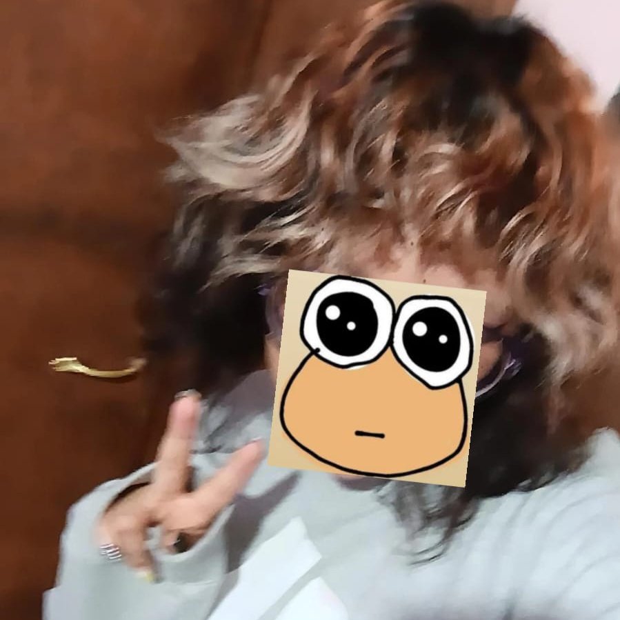 TLUITW1's tweet photo. M corte el cabello ola https://t.co/flOQMqP0Dx