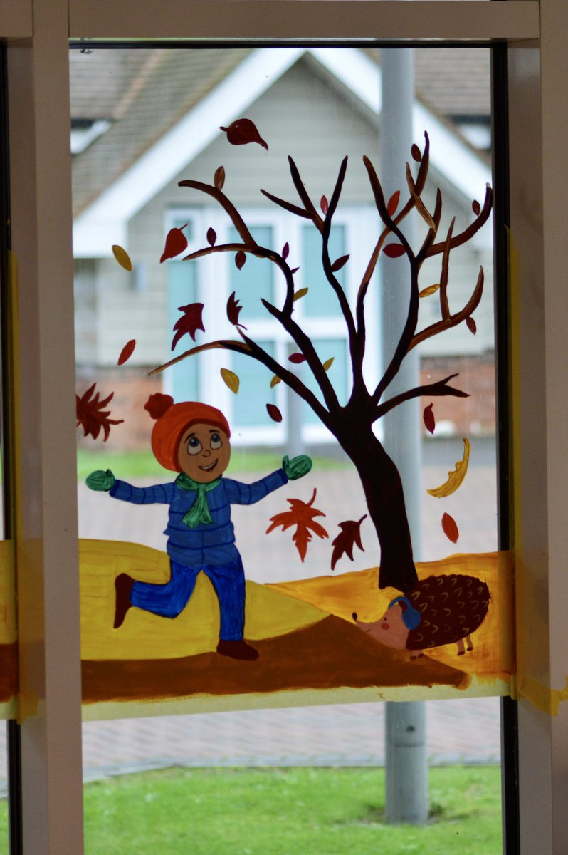 alexanderdevine's tweet image. Thank you to @spreadasmileuk, who recently collaborated with us to design a new window art in our communal kitchen and dining space. 

Replacing our old summer-themed art was a story of autumn turning to winter.

Read More: alexanderdevine.org/2024/10/bringi…

#TeamDevine #SpreadASmile