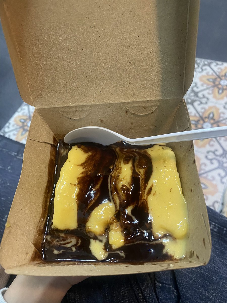 haitulz's tweet photo. @debruynegraph Bubur pito - pancong kesukaan aku - sate asin deket kos pito https://t.co/oWsZpqDuqP