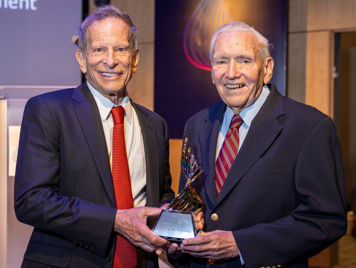 broadinstitute's tweet photo. F. William Studier of @BrookhavenLab receives the 2024 Richard N. Merkin Prize in Biomedical Technology for his scalable method of producing RNA and proteins. His T7 expression technology can be used to make large quantities of nearly any RNA or protein. https://t.co/gFInYN7v0o https://t.co/NRBcs0nY2L