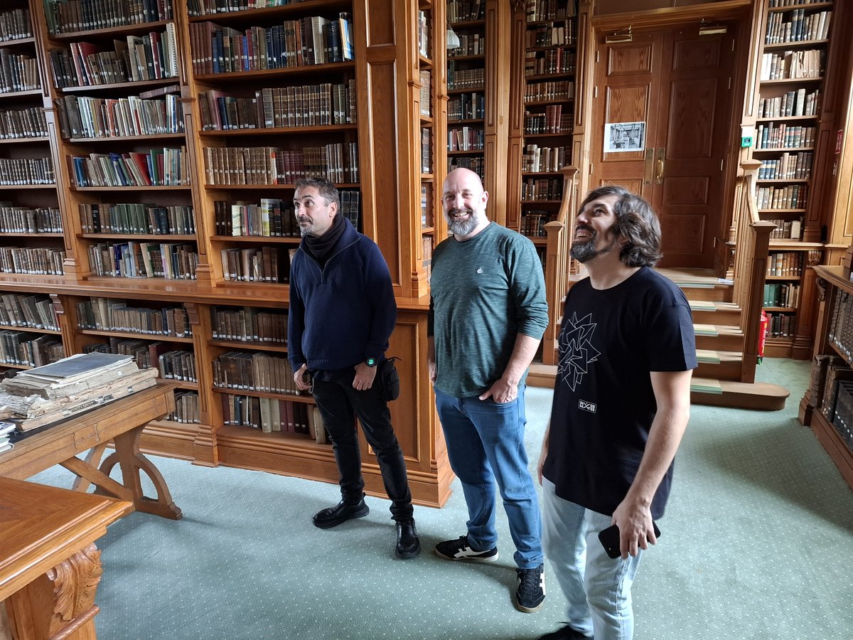 It's Wednesday and <a href="/mathsweek/">Maths Week Ireland</a> is flying along! Today we had events in CRAFT #limerick as well as <a href="/divermates/">Divermates</a> from Spain giving several workshops in <a href="/MICLimerick/">Mary Immaculate College (MIC)</a> #Thurles campus with our own staff &amp; students &amp; also pupils from the CBS. They'll be with us in Limerick Thursday!