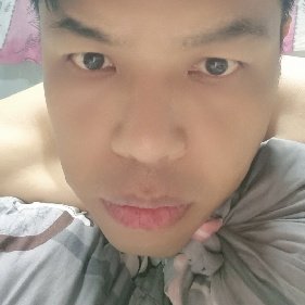 BoonsriBs's tweet photo. #NewProfilePic https://t.co/rVeQMzxT8I