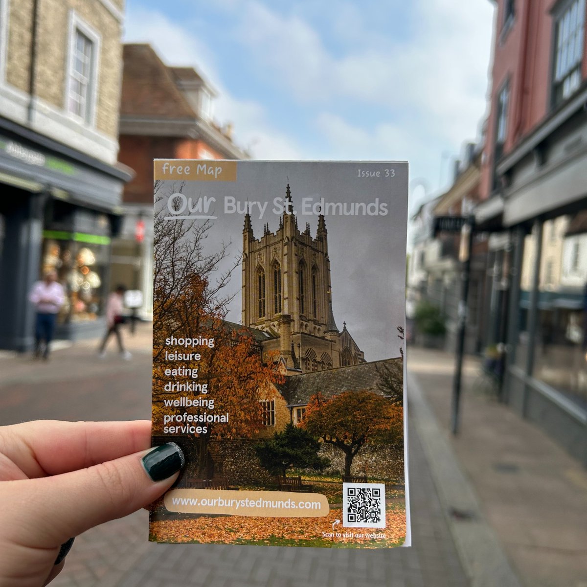 Our BID maps have had an autumnal makeover! 🍂  If you're looking for directions or wanting to discover our lovely shops, restaurants, cafes and more, make sure to pick up a map at the tourist information centre or you can view it here:  bit.ly/4f7At1K