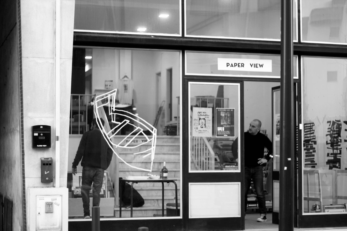 Small Publishers Fair (@smallpublishers) on Twitter photo Sal Nunkachov publishes concrete & visual poetry through paper view books (<a href="/poisbem/">paper view books</a>, based in Leira, Portugal), runs a gallery & a print shop of obsolete techniques & machines, and curates the concrete & sound poetry fest letra under hearsay label. At #smallpublishersfair24 Sal Nunkachov publishes concrete & visual poetry through paper view books (<a href="/poisbem/">paper view books</a>, based in Leira, Portugal), runs a gallery & a print shop of obsolete techniques & machines, and curates the concrete & sound poetry fest letra under hearsay label. At #smallpublishersfair24