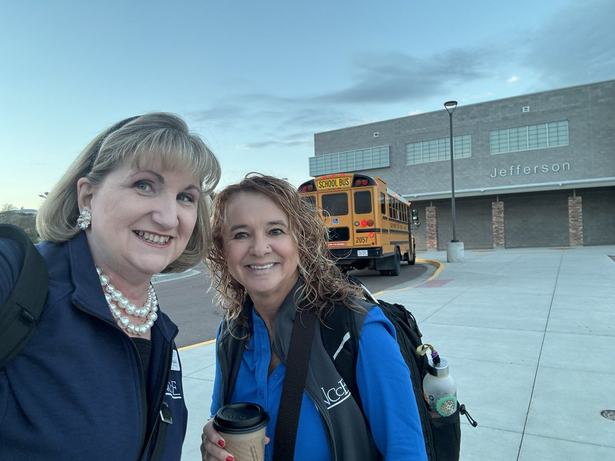 Excited to be at Jefferson Elementary in Gallup, NM, for a day training about #PDL &amp; #AI with the amazing <a href="/MMLear_IN/">Marcie Lear</a> ! #IAmNCCE <a href="/NCCE_EdTech/">NCCE: Northwest Council for Computer Education</a>