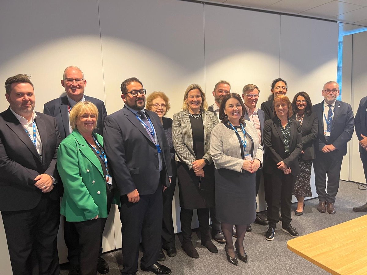 Health Services Safety Investigations Body (HSSIB) (@thehssib) on Twitter photo A big thank you to <a href="/Mersey_Care/">Mersey Care NHS FT 🏳️🌈</a> who hosted our Board meeting today.
Visit our website to:
➡️take a look at today’s meeting papers
➡️attend a future meeting (in person/online)
➡️find out how to host an HSSIB Board meeting.
hssib.org.uk/about-us/our-b… A big thank you to <a href="/Mersey_Care/">Mersey Care NHS FT 🏳️🌈</a> who hosted our Board meeting today.
Visit our website to:
➡️take a look at today’s meeting papers
➡️attend a future meeting (in person/online)
➡️find out how to host an HSSIB Board meeting.
hssib.org.uk/about-us/our-b…