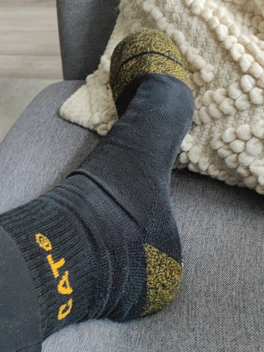 Der Maurer tweet media