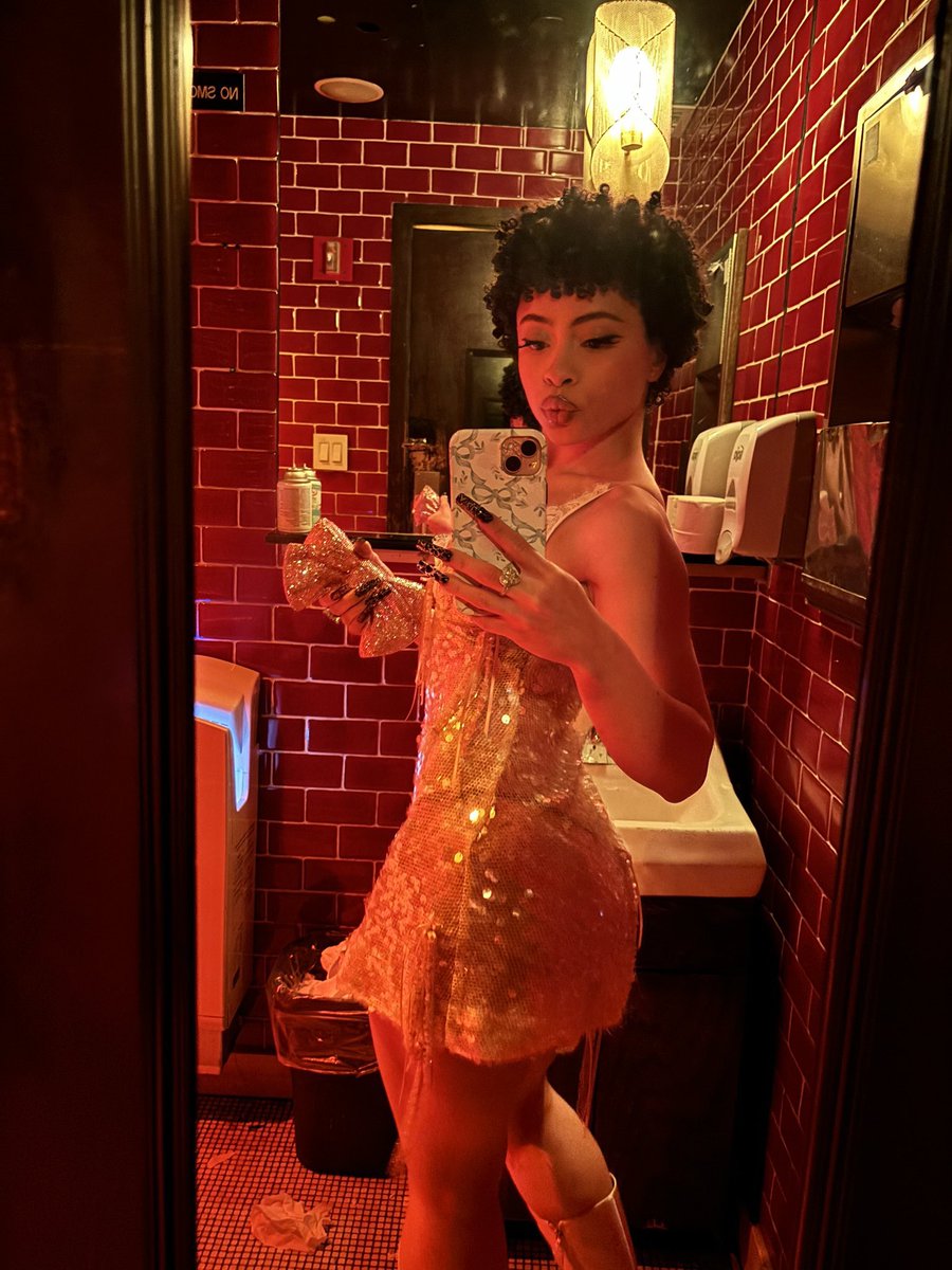 IceSpiceSOL tweet media