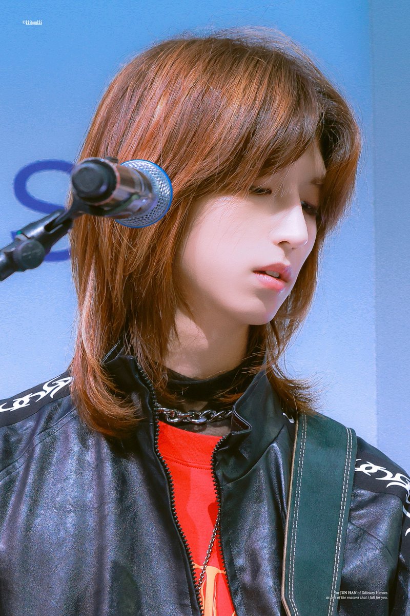 241013

🎐

#준한 #JunHan  
#엑스디너리히어로즈 #XdinaryHeroes