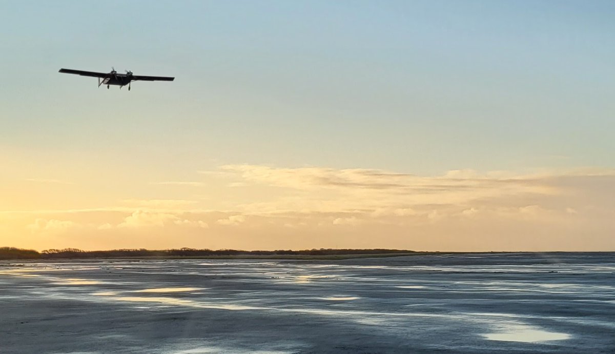 Windracers (@windracers) on Twitter photo <a href="/Windracers/">Windracers</a> ULTRA in flight 📸
#Windracers #Aviation #CargoAircraft #Cargo #Delivery #MiddleMile #Freight #Mail #ParcelDelivery #ParcelAndPost #Logistics #SupplyChain #Avionics #Drone #CargoDrone #Autopilot <a href="/Windracers/">Windracers</a> ULTRA in flight 📸
#Windracers #Aviation #CargoAircraft #Cargo #Delivery #MiddleMile #Freight #Mail #ParcelDelivery #ParcelAndPost #Logistics #SupplyChain #Avionics #Drone #CargoDrone #Autopilot