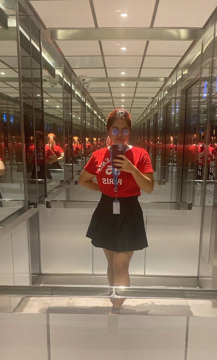 ผลจากการคาดิโออาทิตย์ละ 420 นาที 
น้ำหนักลงแต่ไม่มีกล้ามเนื้อ 
พอเปลี่ยนวิธีออกกำลังกายมาเวทผสมคาดิโอ จากก้นแฟบก็ก้นฟู เอวเล็กลงเยอะ ตอนนี้ติดปัญหา ใส่กางเกงแล้วติดก้นส่วนเอวหลวม 🥲