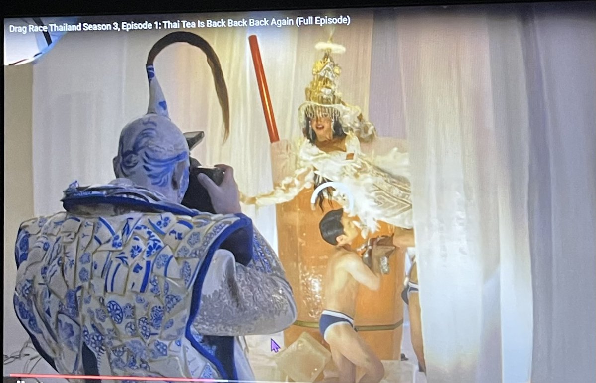 JordanBorbon's tweet photo. Big shoutout and appreciation to the incredible photographer on Drag Race Thailand, who’s not just capturing the queens but doing it in full drag themselves! It takes true dedication and passion to go all out like that. #DragRaceThailand https://t.co/7vH0D8InD8