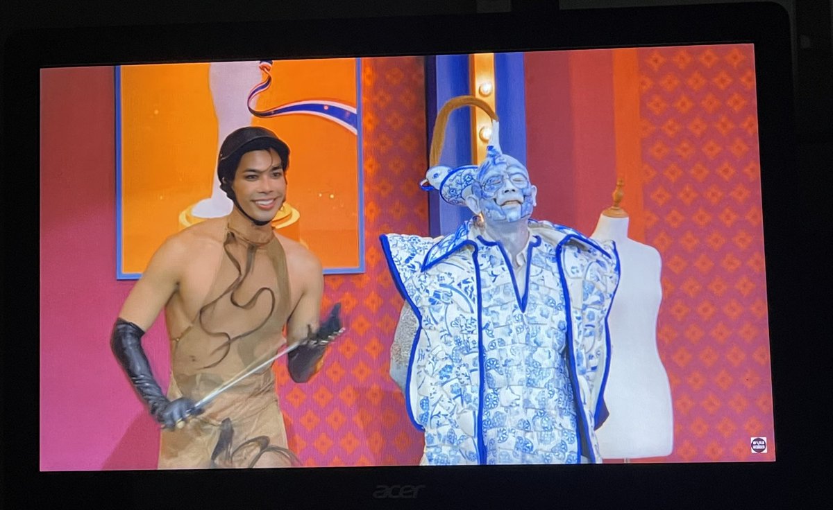 JordanBorbon's tweet photo. Big shoutout and appreciation to the incredible photographer on Drag Race Thailand, who’s not just capturing the queens but doing it in full drag themselves! It takes true dedication and passion to go all out like that. #DragRaceThailand https://t.co/7vH0D8InD8