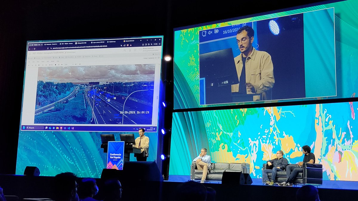 🌍 <a href="/VaroGuti/">Álvaro Gutiérrez</a> nos muestra y cuenta cómo usar modelos de #GeoAI en #ArcGIS para la gestión del tráfico 🚙🚗 ¡Y todo en tiempo real! 🌍 #CEsri24 #Notebooks