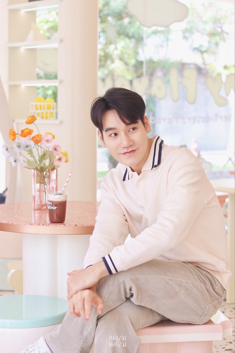 banzaiforbonzai's tweet photo. เด็กชายบอนไซ วัย 26 ขวบ🎂✨

@Bonzaip_ #bonzaip
#Bonzaitwentysixsixsixwifipasswordkongchantateryakchai https://t.co/4u3TlYWwU2