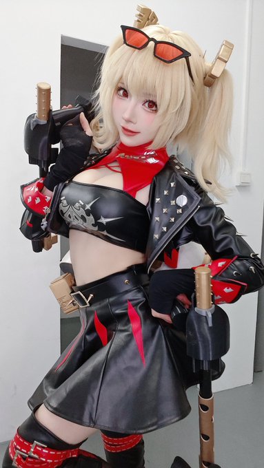 Twitterのコスプレ画像10