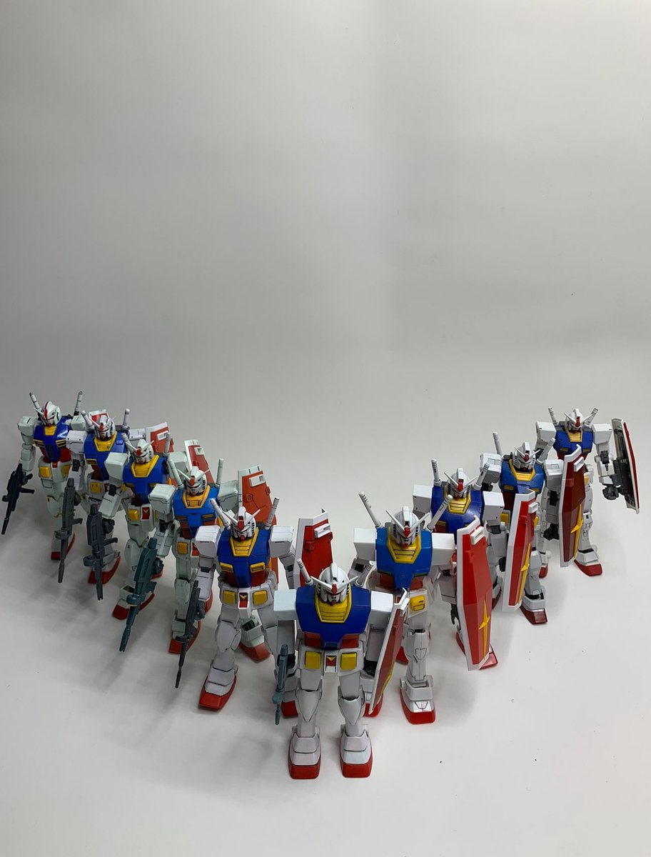 圖 媽媽:你又買了一樣的模型回來啊