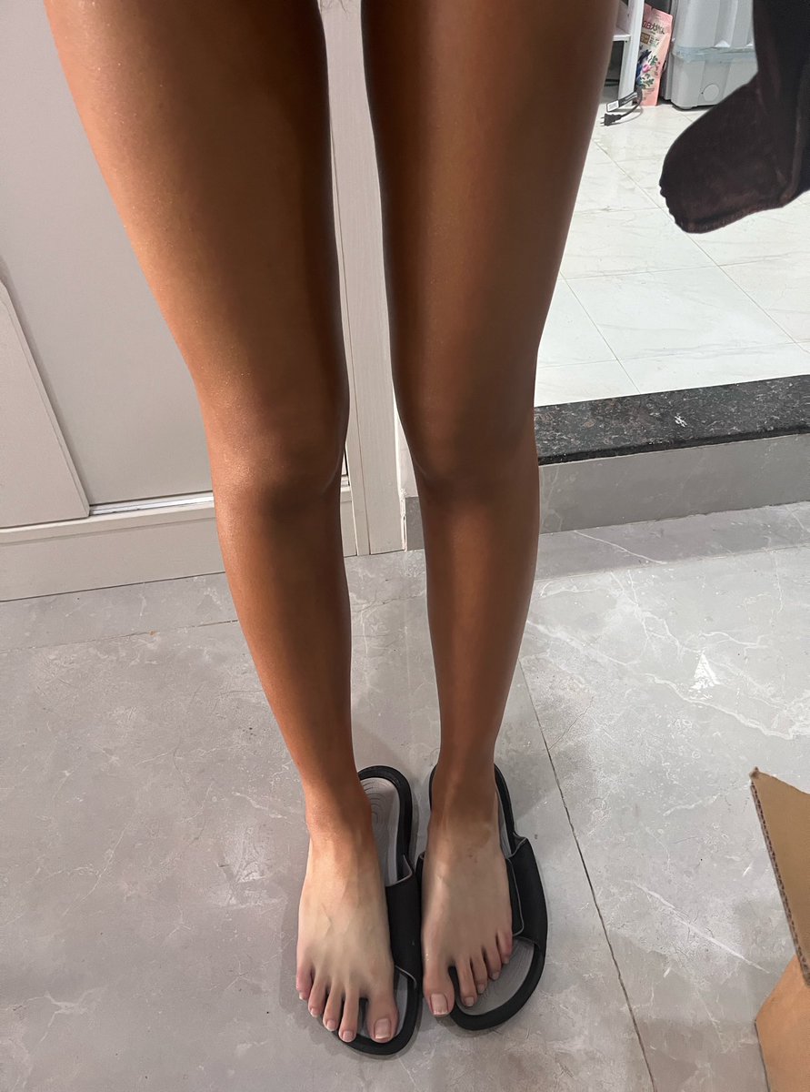 是谁让我出黑皮的！！！
有求必应但😭坐牢 https://t.co/Fl906RmeVE