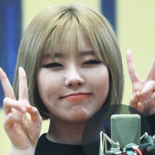 wheezita's tweet photo. #2024MAMAVOTE #wheein https://t.co/ybL3EJ6hxi