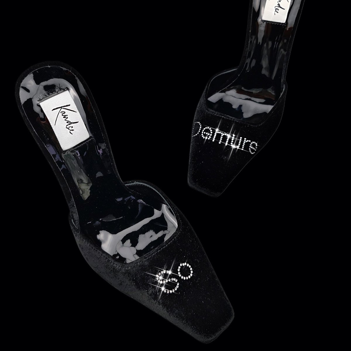 MrKandeeisBack's tweet image. So Demure 🖤💎 #ComingSoon #demure #sodemure