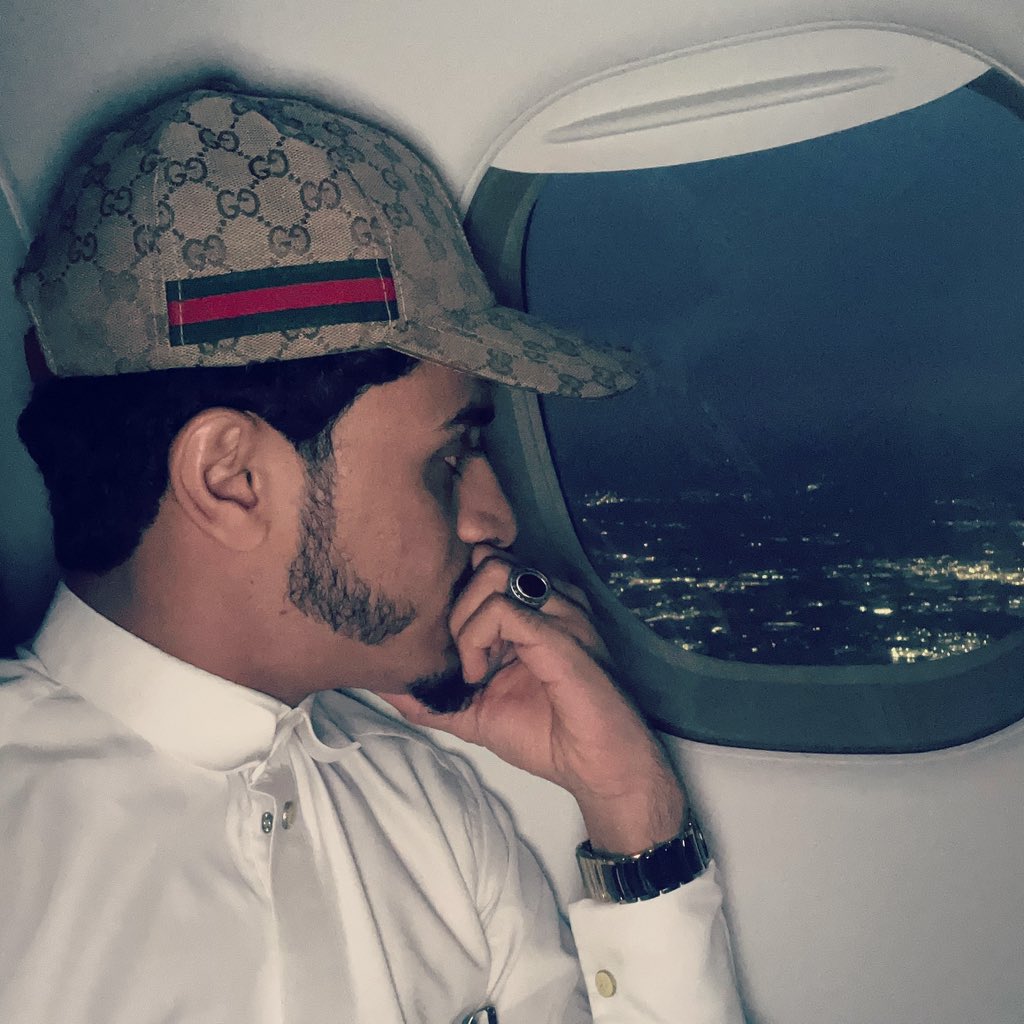 من مطار. نيوريوك  الى مطار الملك عبدالعزيز الدولي

جدة

والحافط الله