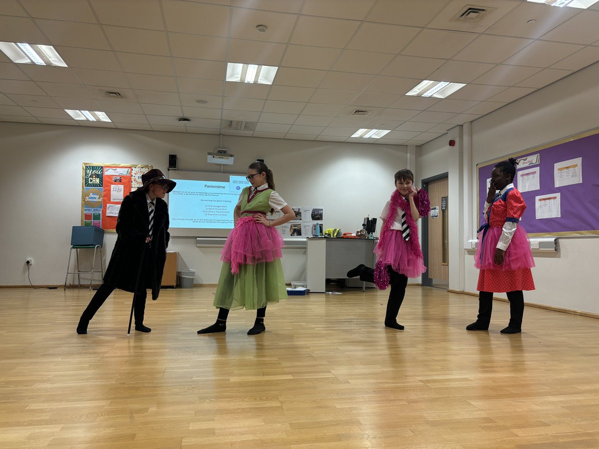 Performing Arts tweet media