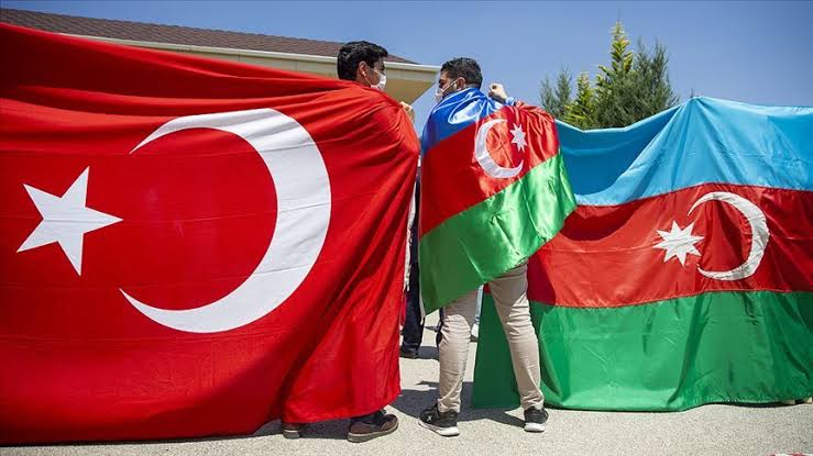 Türkiye Azerbaycan Dergisi tweet media