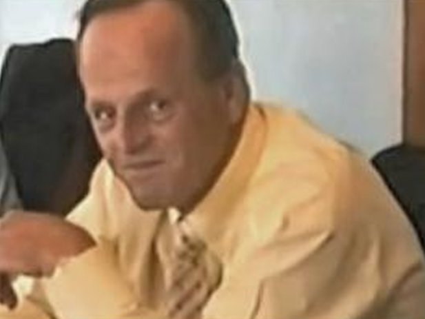 reedrum_'s tweet image. PERSONAS QUE MURIERON LLEVÁNDOSE ENORMES SECRETOS A LA TUMBA
#abrohilo