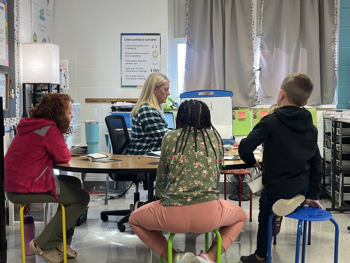Beth Engelhart (@bethengelhart) on Twitter photo Small group reading at McBride this morning in second grade! <a href="/rosenbaum_30/">Erica Rosenbaum</a> <a href="/officialSPS/">Springfield Public Schools</a> Small group reading at McBride this morning in second grade! <a href="/rosenbaum_30/">Erica Rosenbaum</a> <a href="/officialSPS/">Springfield Public Schools</a>