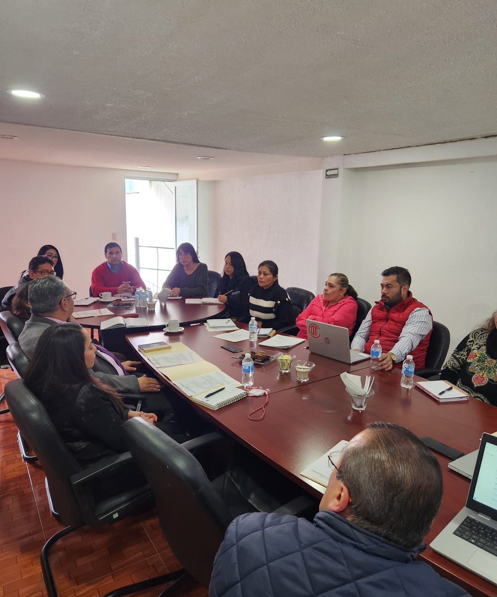 CESPDEM's tweet image. En la @CESPDEM estamos trabajando para mejorar su experiencia. Estamos actualizando el sistema SIASE para que sus trámites administrativos docentes sean más rápidos y sencillos, tanto en las delegaciones como en el Centro de Documentación.
#SIASE #Actualización #TrámitesDocentes