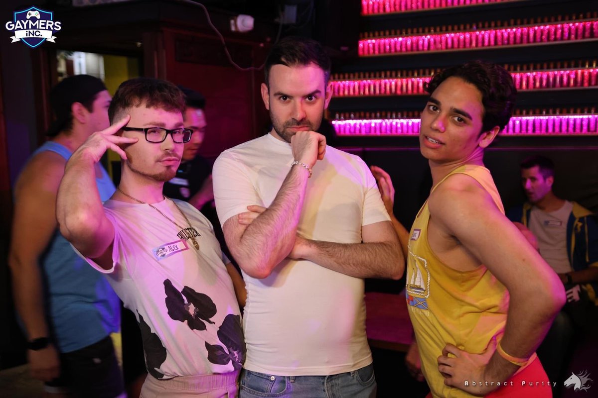 Gaymers iNC. tweet media