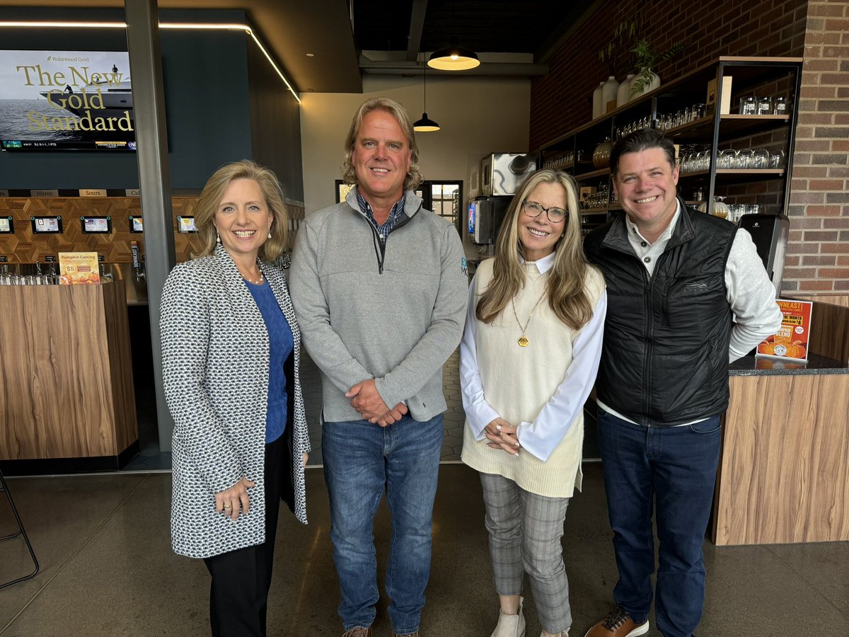Kristin Robbins (@krobbinsmn) on Twitter photo Catching up on posts from a busy day yesterday! Great thanks to <a href="/MNSportsEvents/">Minnesota Sports & Events</a> for coming to <a href="/pintsandpaddle/">Pints & Paddle</a> to meet with me & Greg Anzelc from Experience Maple Grove! Thanks for the great conversation and all you are doing to bring national & int’l competitions to MN! Catching up on posts from a busy day yesterday! Great thanks to <a href="/MNSportsEvents/">Minnesota Sports & Events</a> for coming to <a href="/pintsandpaddle/">Pints & Paddle</a> to meet with me & Greg Anzelc from Experience Maple Grove! Thanks for the great conversation and all you are doing to bring national & int’l competitions to MN!