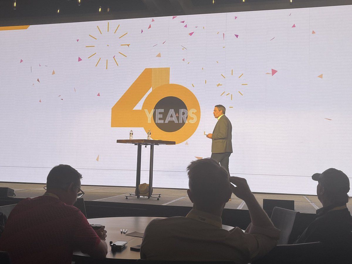 alyssa_borelli's tweet photo. Axis Communications #ACCC2024 Day 1 in #Nashville begins with a 40th  anniversary celebration. @AxisIPVideo #Security https://t.co/nTJbZPqpL5