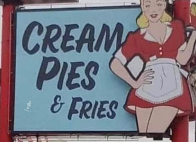 ash_may_bite's tweet photo. netflix and chill is for amateurs https://t.co/acJE0XIeMz