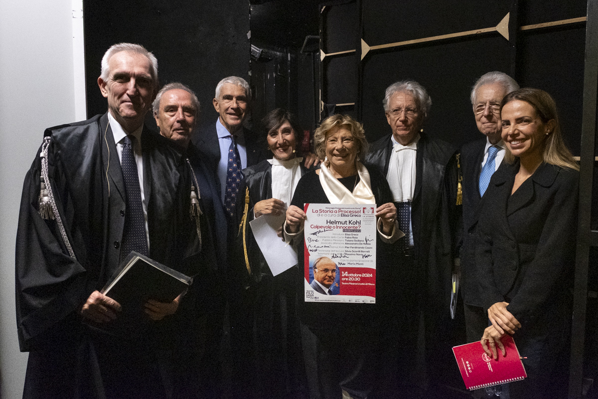 STORIA A PROCESSO e RING DELLE IDEE di Elisa Greco tweet media
