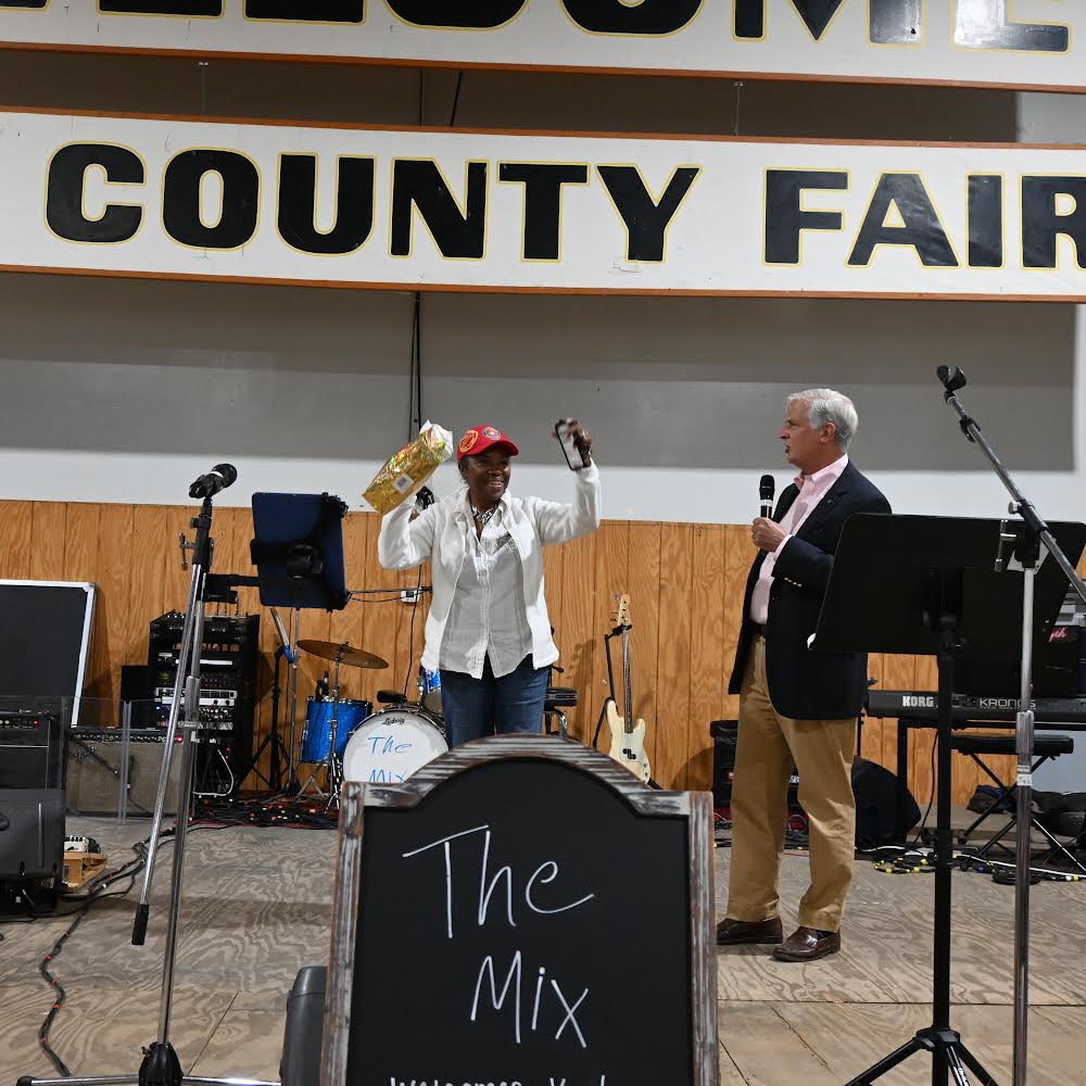winwithwinsome's tweet image. It's not October without Oysters for Obenshain! A big thank you to the amazing people of the Shenandoah Valley, the Rockingham County Fairgrounds, and @MarkObenshain for hosting such a great celebration. Let's keep up the energy and get every Republican elected in 2024!…